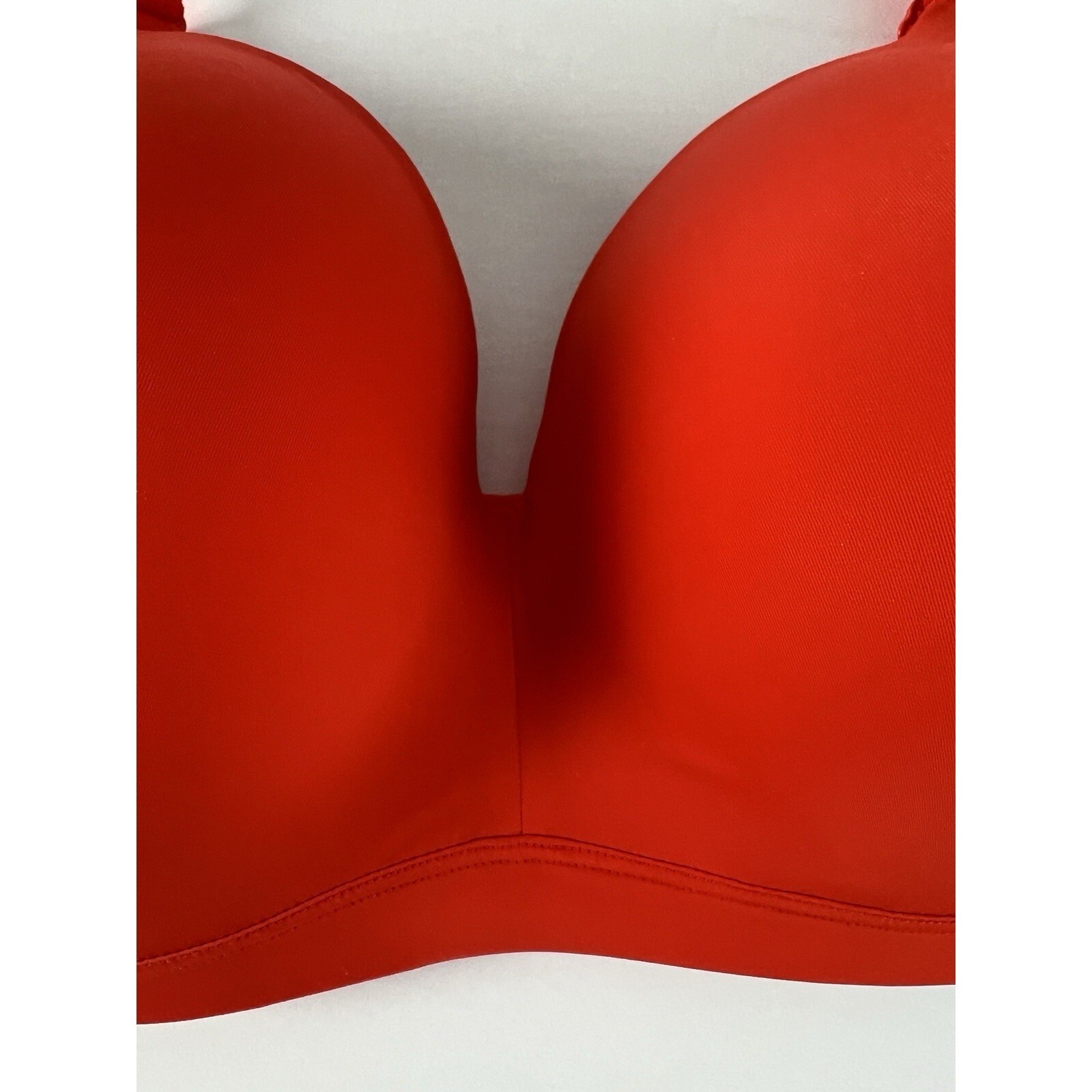 Bare Women Bra Size 32c The Favorite Wireless Smoothing T-Shirt B10246 Poppy B32 — image 7 of 8